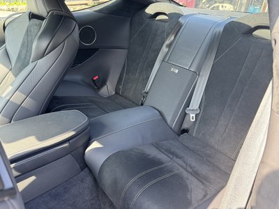 2017 Lexus LC 照片 32