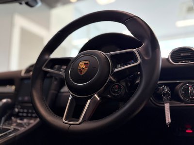 2017 Porsche 718 缩略图 20