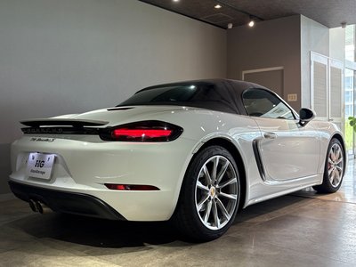 2017 Porsche 718 缩略图 6