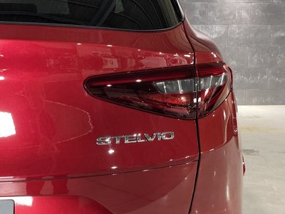 2019 ALFA Romeo STELVIO 缩略图 17