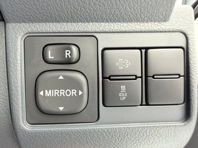 2025 Toyota LAND CRUISER 70 — фото 24