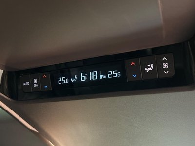 2023 Toyota ALPHARD 照片 44