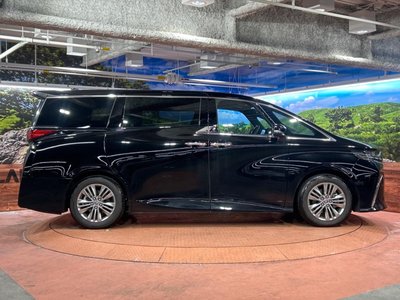 2023 Toyota ALPHARD 照片 65