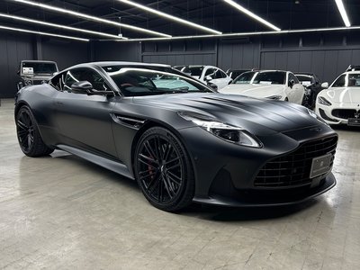 2024 Aston Martin DB12 照片 16