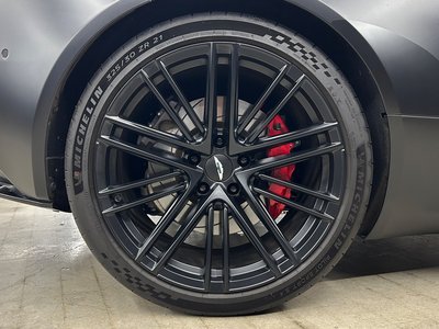 2024 Aston Martin DB12 照片 31