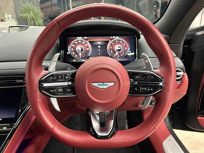 2024 Aston Martin DB12 照片 38