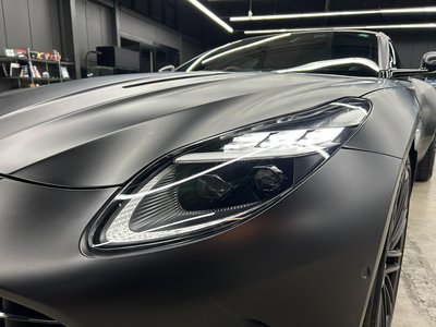 2024 Aston Martin DB12 照片 24