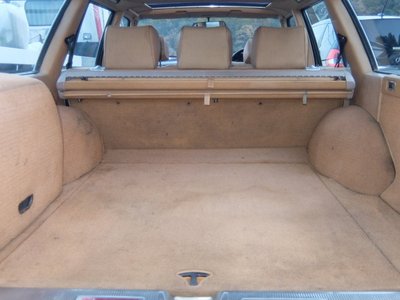 1984 Mercedes-BENZ MEDIUM-CLASS photo 18