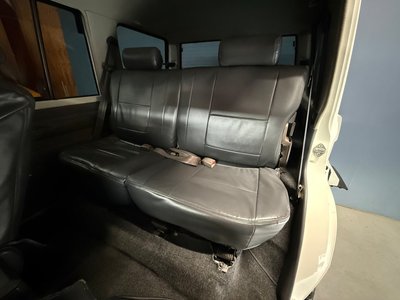 2000 Toyota LAND CRUISER 70 照片 15