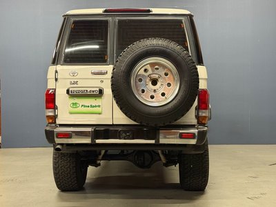 2000 Toyota LAND CRUISER 70 照片 4