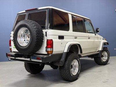 2000 Toyota LAND CRUISER 70 照片 3
