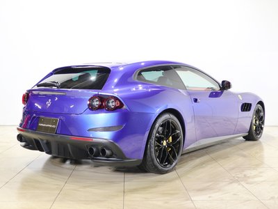2019 Ferrari GTC4 LUSSO — фото 4