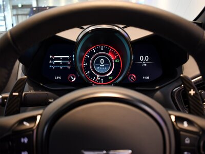 2024 Aston Martin DBS SUPERLEGGERA 照片 15