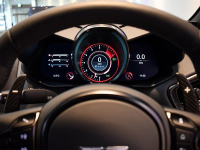 2024 Aston Martin DBS SUPERLEGGERA 照片 14