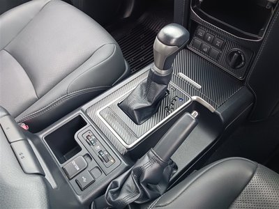 صورة 30 لـ 2023 Toyota LAND CRUISER PRADO