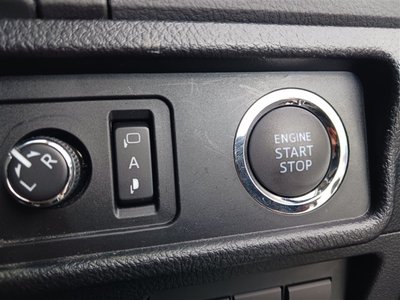 صورة 33 لـ 2023 Toyota LAND CRUISER PRADO