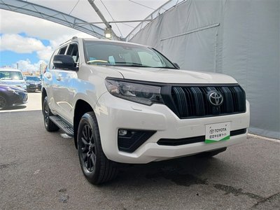 صورة 7 لـ 2023 Toyota LAND CRUISER PRADO