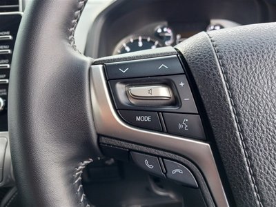 صورة 22 لـ 2023 Toyota LAND CRUISER PRADO