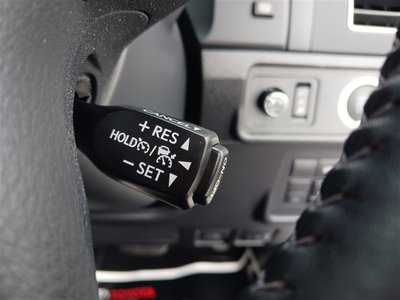 صورة 24 لـ 2023 Toyota LAND CRUISER PRADO