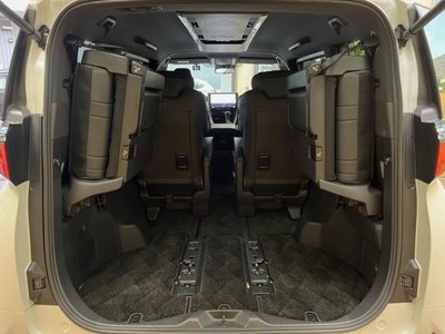 2023 Toyota ALPHARD 照片 32