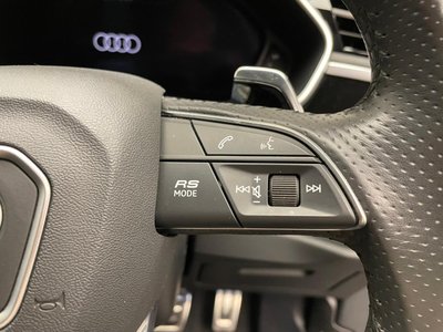 صورة 10 لـ 2021 AUDI RS Q3