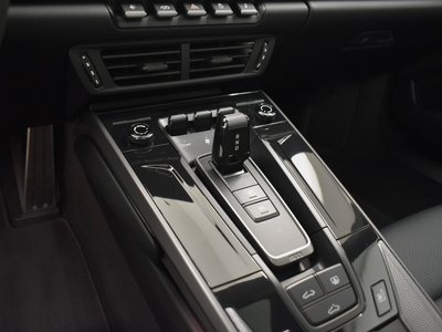 2025 Porsche 911 — миниатюра 44