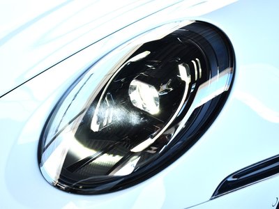 2025 Porsche 911 — миниатюра 22