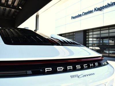 2025 Porsche 911 — миниатюра 19
