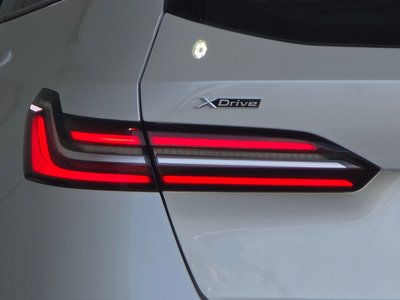 2025 BMW 5 SERIES TOURING 照片 13