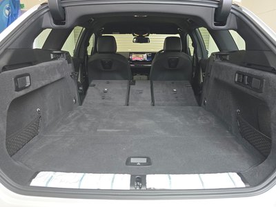 2025 BMW 5 SERIES TOURING photo 30