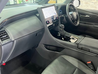 2024 Toyota ALPHARD 照片 38