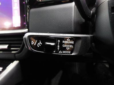 2021 Porsche CAYENNE photo 16