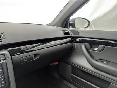 صورة 72 لـ 2007 AUDI RS4
