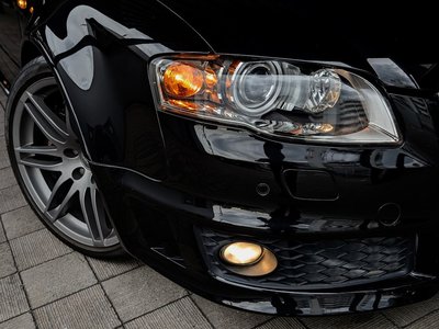 صورة 71 لـ 2007 AUDI RS4