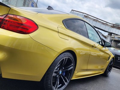 صورة 10 لـ 2014 BMW M4 COUPE