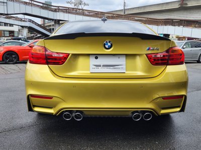 صورة 4 لـ 2014 BMW M4 COUPE