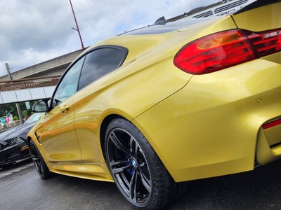 صورة 9 لـ 2014 BMW M4 COUPE