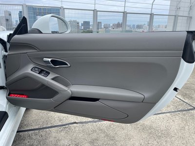 2014 Porsche CAYMAN thumbnail 68