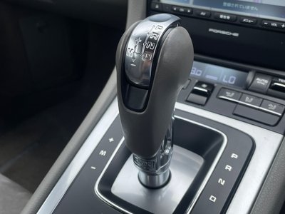 2014 Porsche CAYMAN thumbnail 47