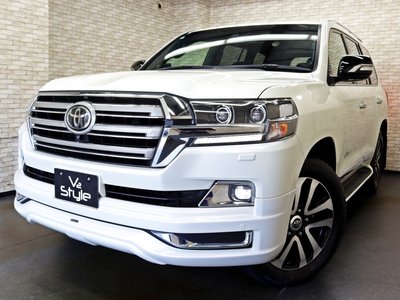 صورة 6 لـ 2017 Toyota LAND CRUISER 200