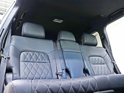 صورة 54 لـ 2017 Toyota LAND CRUISER 200