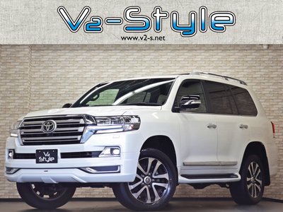 صورة 1 لـ 2017 Toyota LAND CRUISER 200
