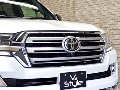صورة 11 لـ 2017 Toyota LAND CRUISER 200
