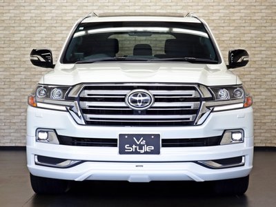 صورة 5 لـ 2017 Toyota LAND CRUISER 200