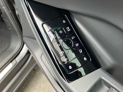 صورة مصغرة 67 لـ 2025 AUDI Q6 E-TRON