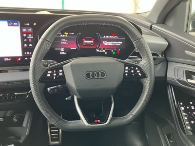 صورة مصغرة 130 لـ 2025 AUDI Q6 E-TRON