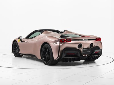 صورة 7 لـ 2025 Ferrari SF90 SPIDER