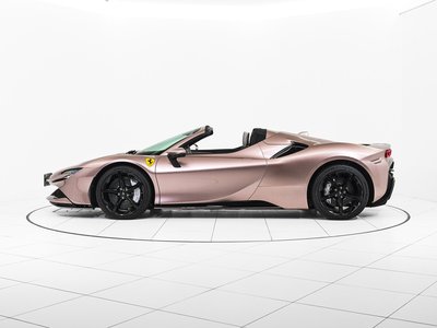 صورة 8 لـ 2025 Ferrari SF90 SPIDER