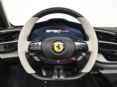 صورة 15 لـ 2025 Ferrari SF90 SPIDER