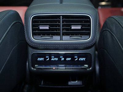 2021 Mercedes-BENZ GLE thumbnail 44